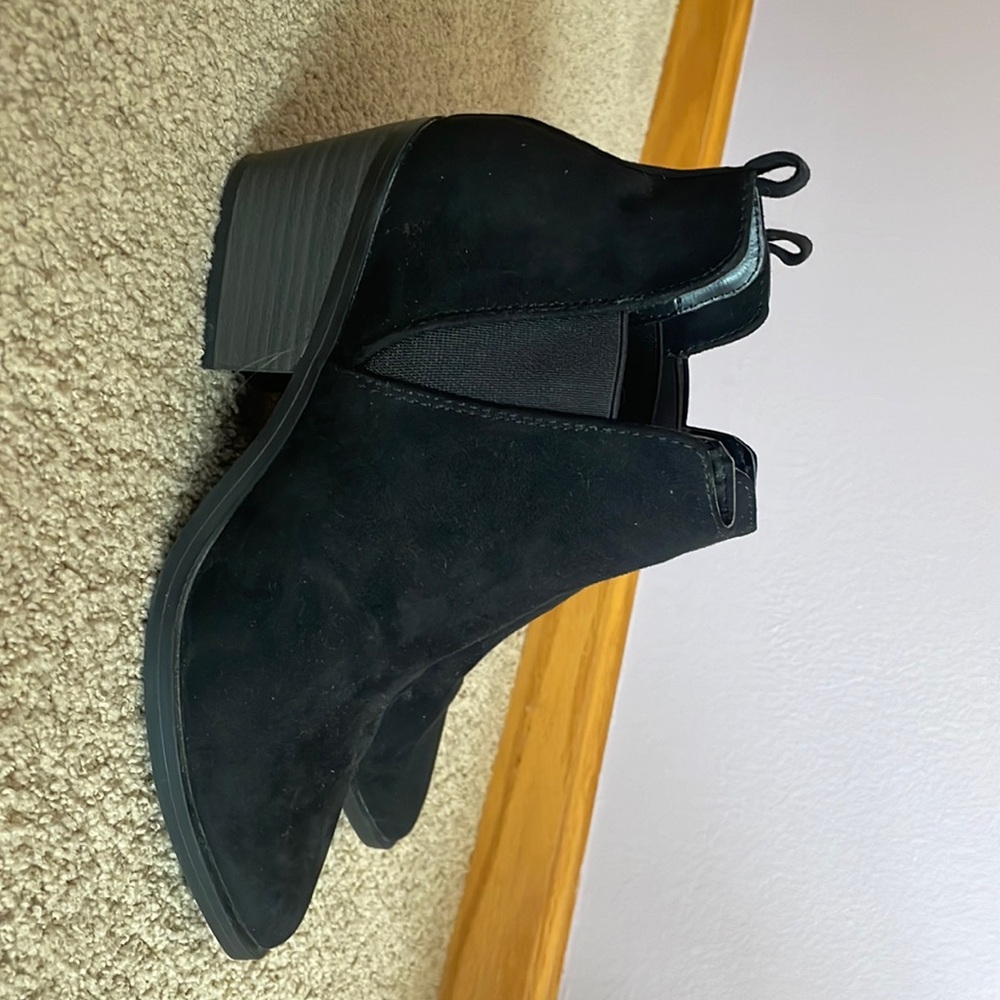 Black heels